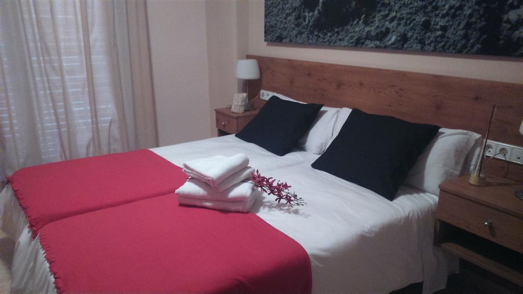 Archs Hotel Rural Lletger الغرفة الصورة